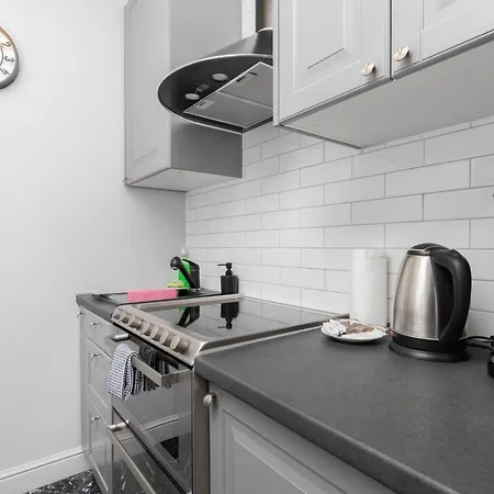 Pod Neptunem By Renters Apartment *