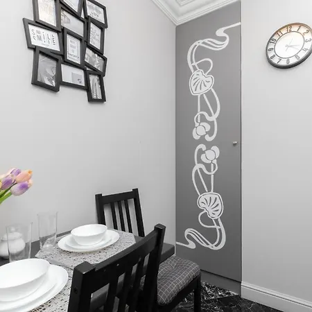 Apartment Pod Neptunem By Renters Gdansk