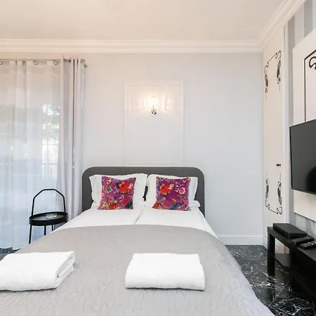 Pod Neptunem By Renters * Gdansk